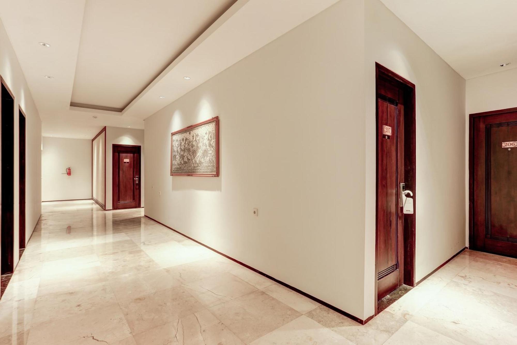 Collection O Legian Near Pantai Kuta Formerly Premium Legian Exterior foto