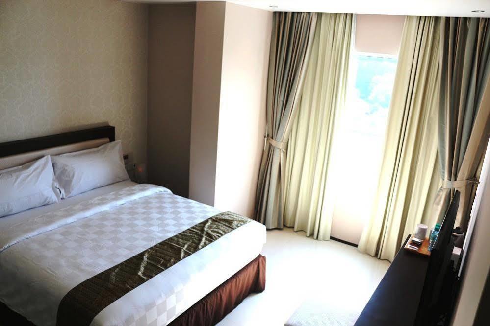 Collection O Legian Near Pantai Kuta Formerly Premium Legian Exterior foto